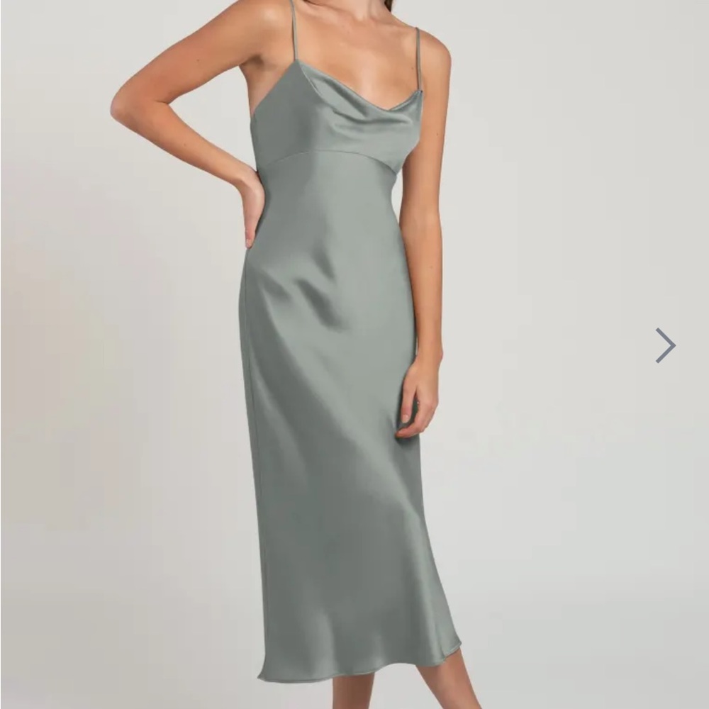 Jenny Yoo Adele dress in Luxe Satin size 2. Worn once no tailoring or flaws !!!!